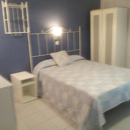 גרנדה Hostal Sevilla מראה חיצוני תמונה