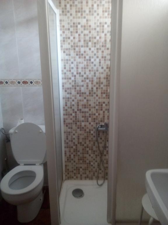 גרנדה Hostal Sevilla מראה חיצוני תמונה