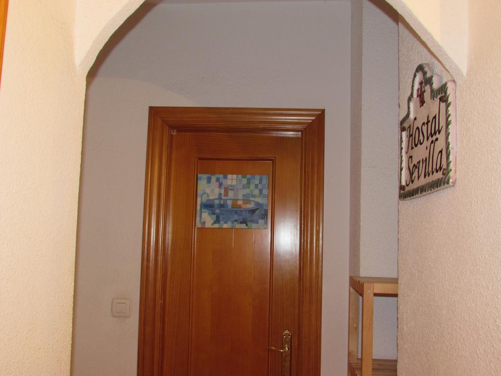 גרנדה Hostal Sevilla מראה חיצוני תמונה