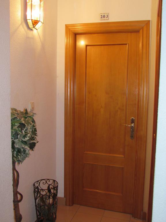 גרנדה Hostal Sevilla מראה חיצוני תמונה